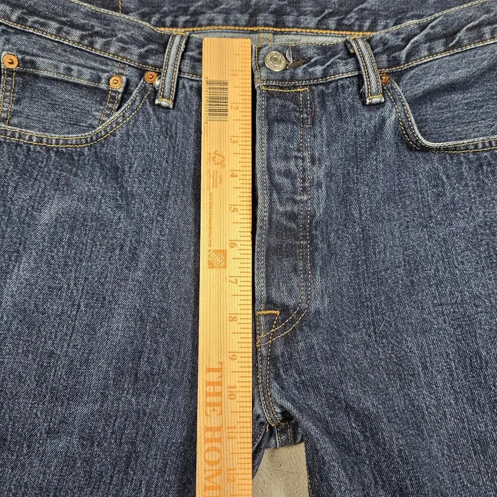 Levi's 501 Jeans Mens‎ 34x33 Original Fit Button Fly Med Wash Distressing Faded